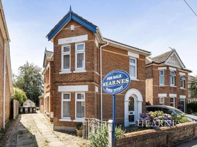 Farm for sale in Talbot Village, Bournemouth