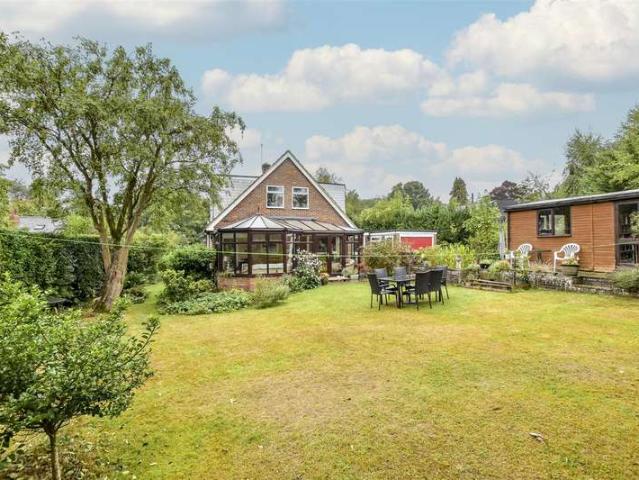 Farm for sale in Northchurch, Dacorum