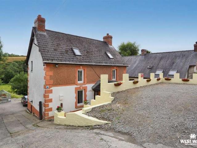 Farm for sale in Manordeifi, Abercych