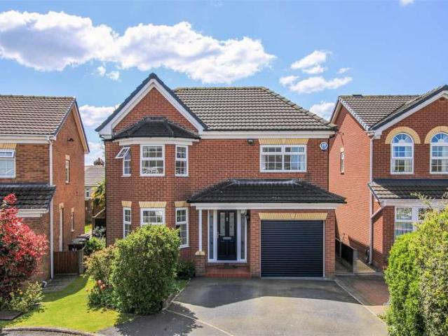 Farm for sale in Wrenthorpe, West Yorkshire