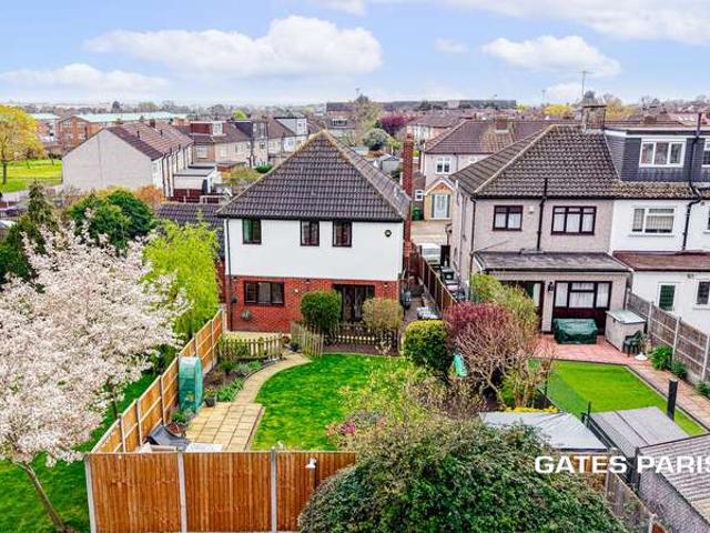 Farm for sale in London Borough of Havering, Greater London