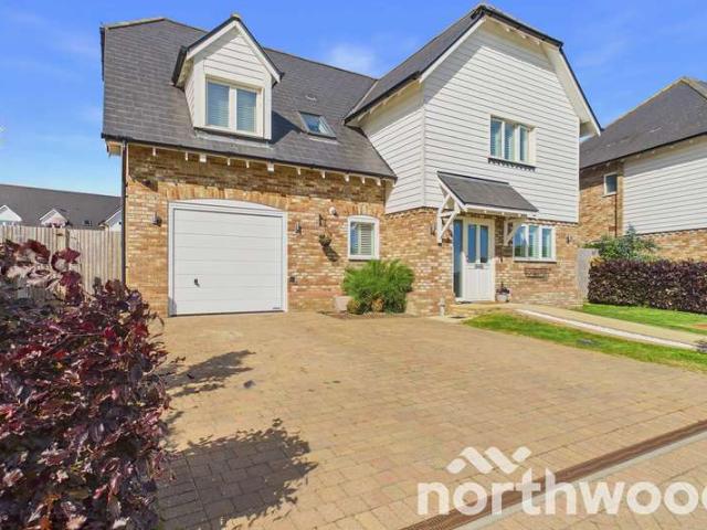 Farm for sale in Stubbs Cross, Bridgefield