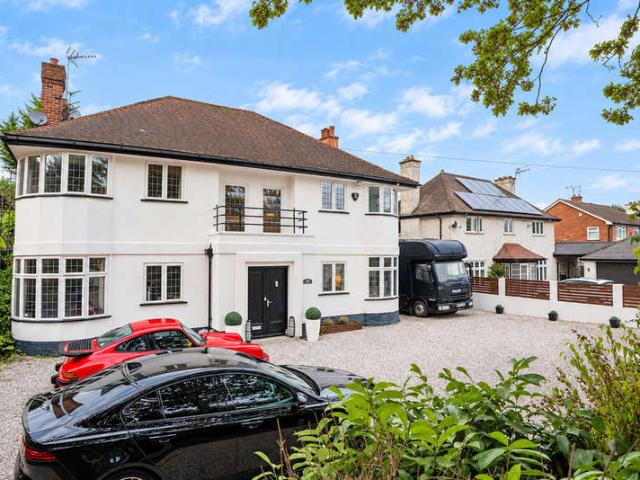 Farm for sale in Attenborough, East Midlands