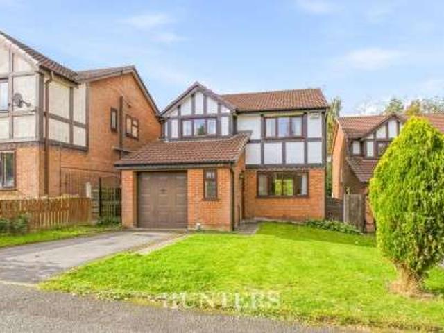 Farm for sale in Boothroyden, Manchester