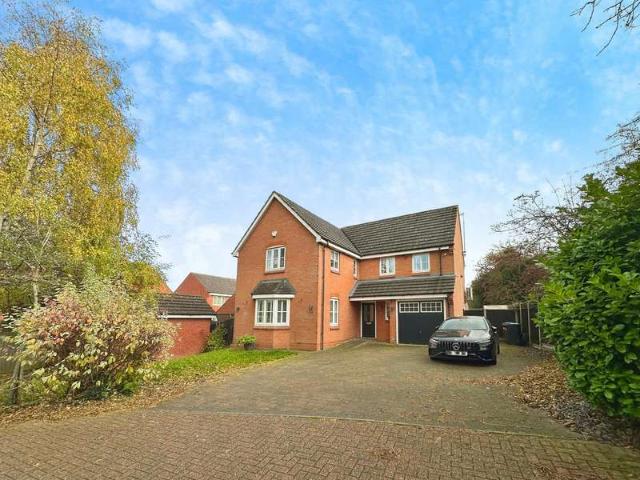 Bungalow for sale in Birchen Coppice, Rushock