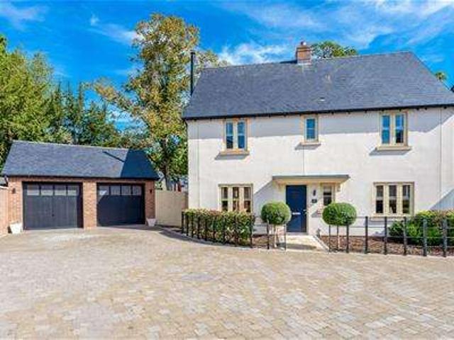 Farm for sale in Newton, New Bilton
