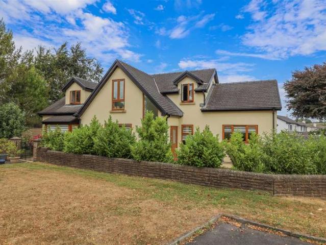 Farm for sale in Llanblethian, Cowbridge