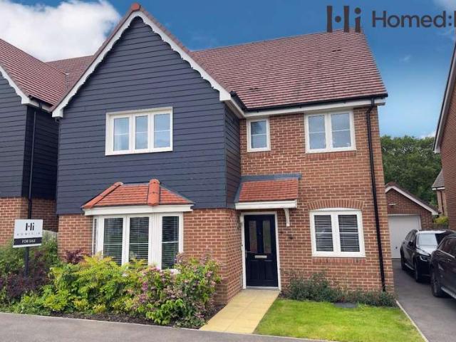 Farm for sale in Horsham, West Sussex