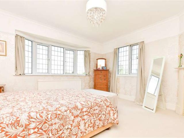 Farm for sale in Uckfield, Cross In Hand