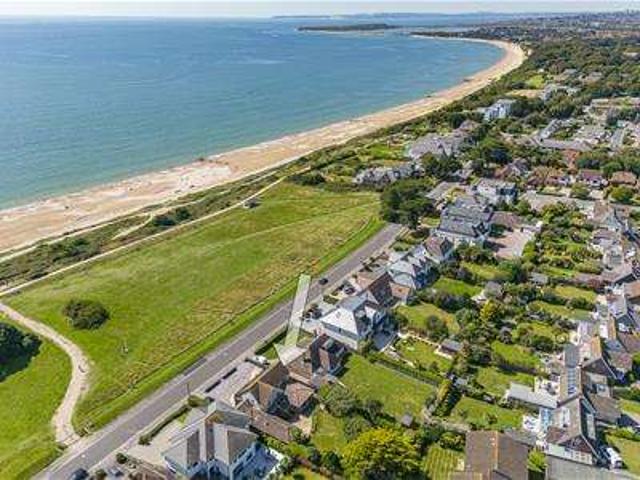 Farm for sale in Christchurch, Walkford