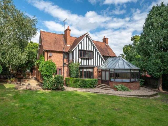 Farm for sale in Alderminster, Warwickshire
