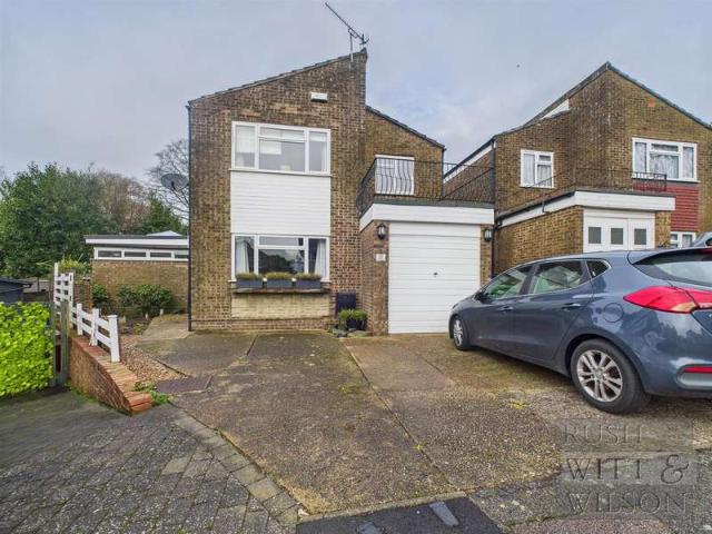 Farm for sale in St Helen's, Guestling Green