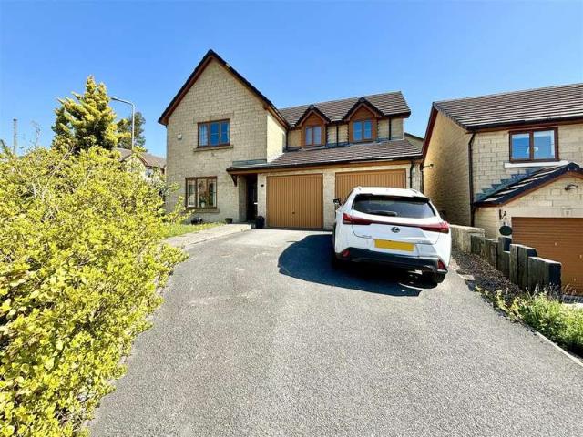 Farm for sale in Denholme, Bradford