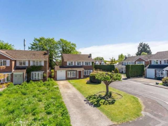 Farm for sale in Edlesborough, Buckinghamshire