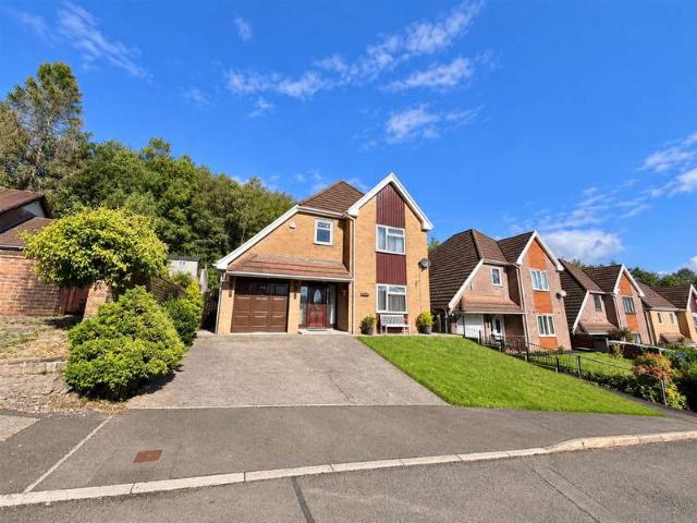 Farm for sale in Aberaman South, Aberaman