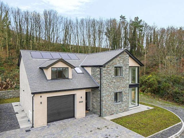 Farm for sale in Grange-Over-Sands, Westmorland and Furness