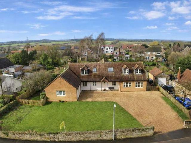 Farm for sale in Barholm, Lincolnshire
