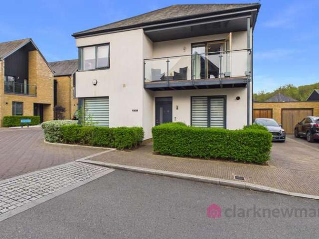 Farm for sale in Harlow, Essex