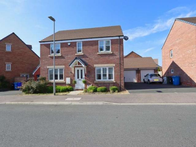 Farm for sale in Priors Hall Park, Weldon