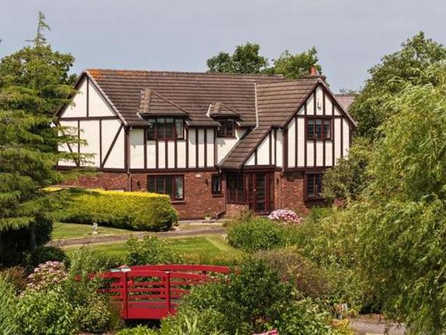 Farm for sale in Burn Naze, Cabus