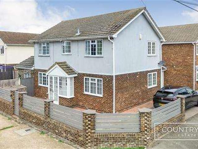 Farm for sale in Winter Gardens, Essex