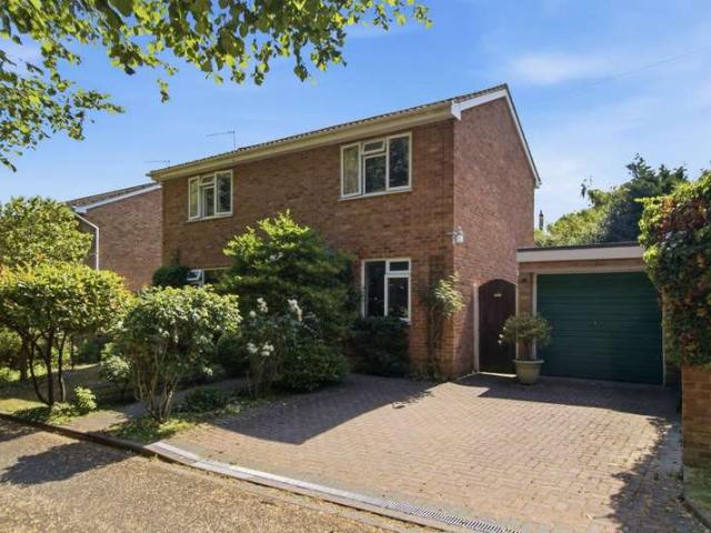 Farm for sale in Barnard's Green, Forthampton