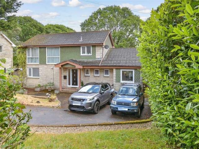 Farm for sale in Alverstone, Newchurch