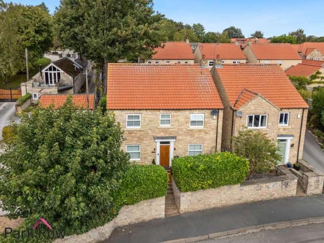Farm for sale in South Milford