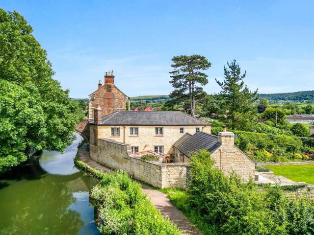 Farm for sale in Stonehouse, Stroud