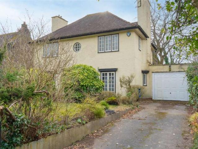 Farm for sale in Gorse Hill, Trafford Park