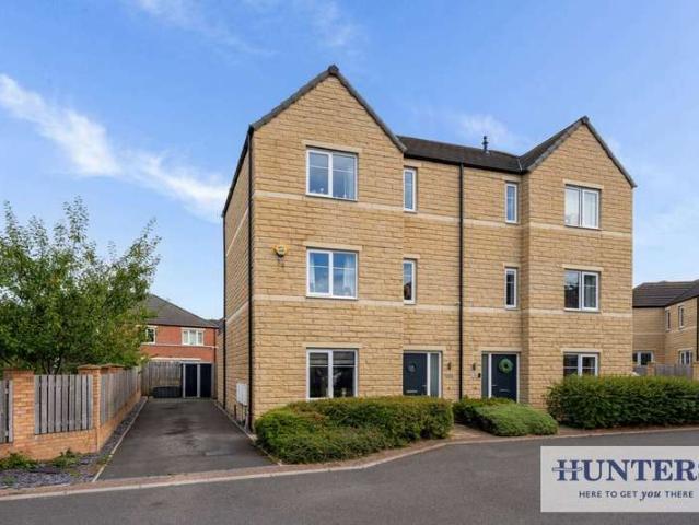 Farm for sale in Apperley Bridge, West Yorkshire