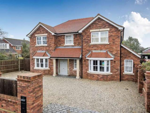 Farm for sale in Middlecroft, Hampshire