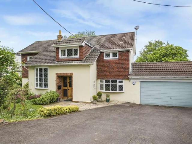 Farm for sale in Hillview, Surrey