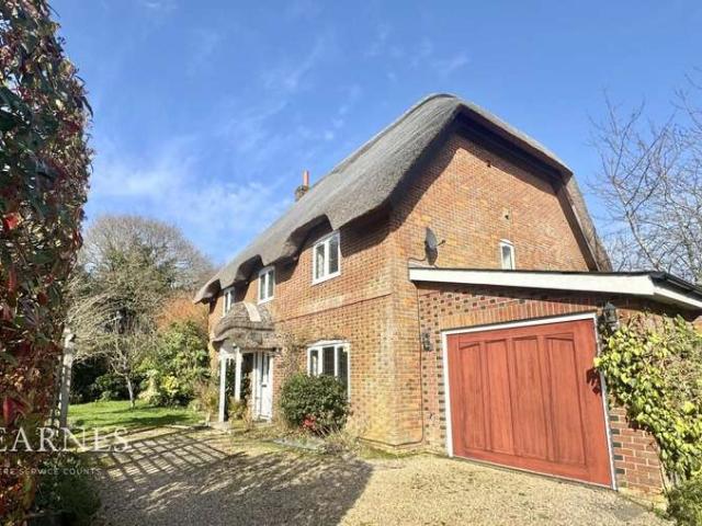 Farm for sale in Throop, Bournemouth