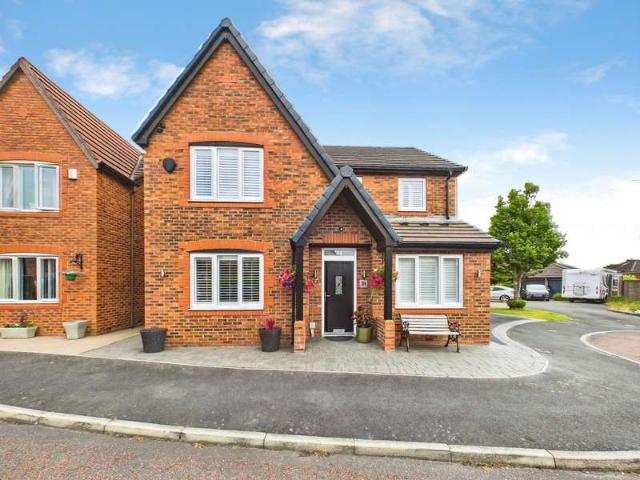 Farm for sale in Pewfall, Haydock