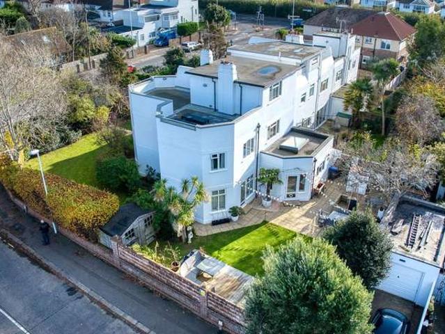 Farm for sale in West Worthing, Worthing
