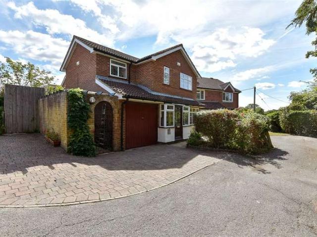 Farm for sale in The Bridge, Kent