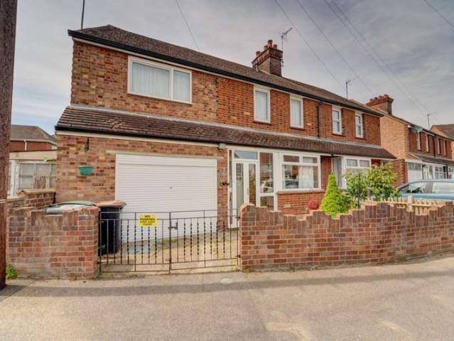 Farm for sale in Queens Park, Bedford