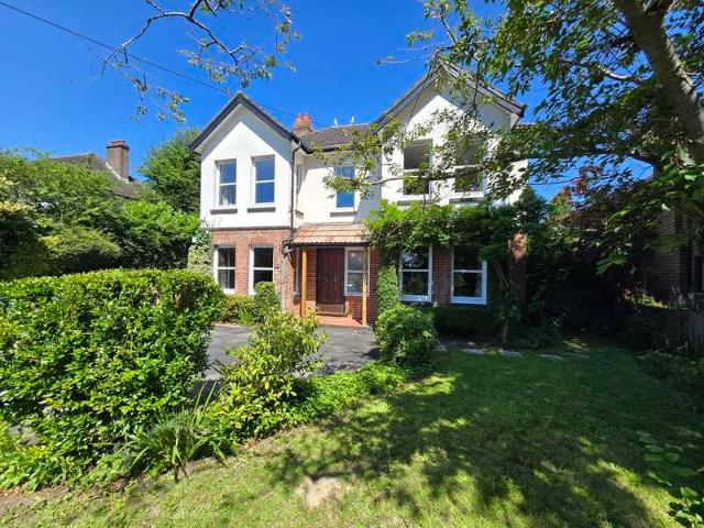 Farm for sale in Old Milton, Ashurst Bridge