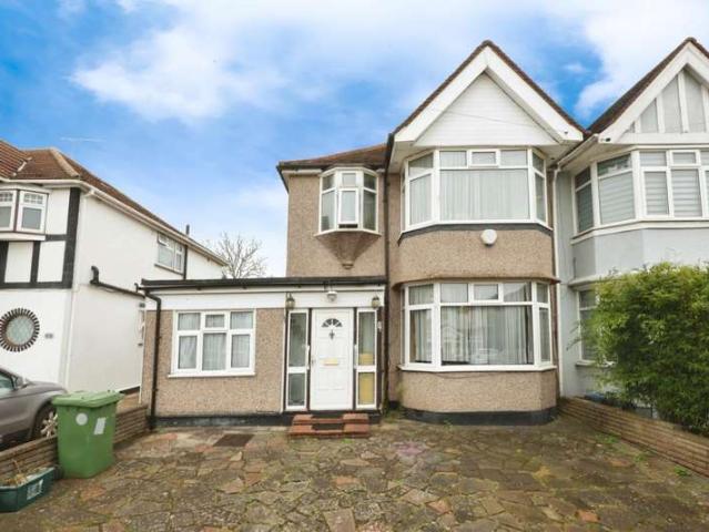 Farm for sale in Kingsbury, Greater London