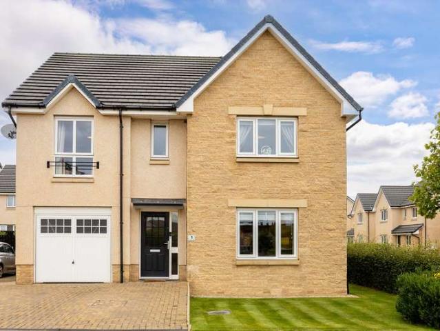 Farm for sale in Ormiston, Scotland