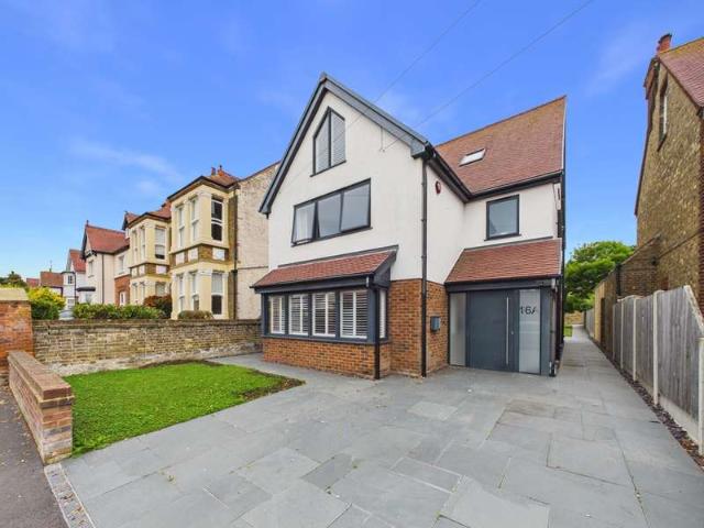 Farm for sale in Upton, Thanet