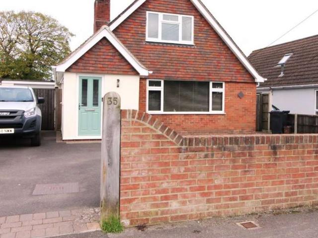 Farm for sale in Highcliffe