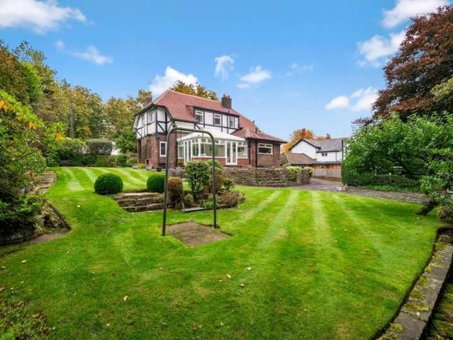 Farm for sale in Hollins Grove, Darwen