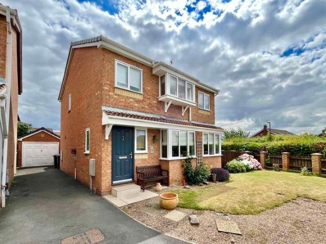Farm for sale in Tickhill, South Yorkshire