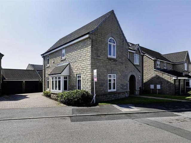 Farm for sale in Queensbury, West Yorkshire