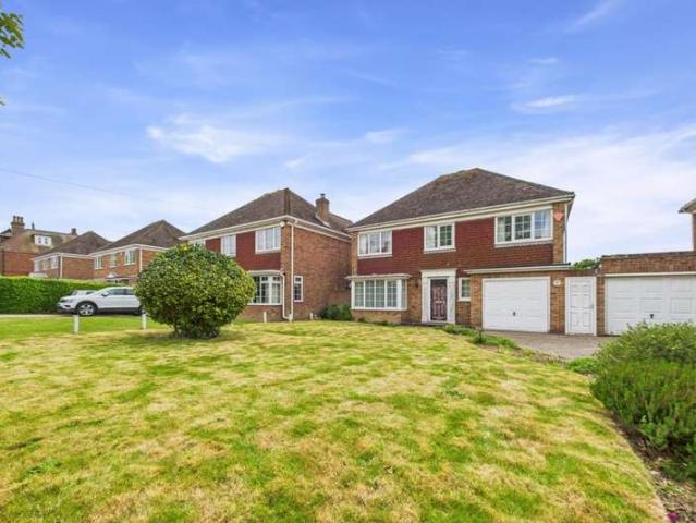 Farm for sale in Folkestone, Morehall