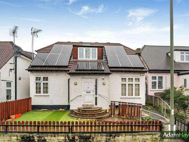 Farm for sale in Church End, Greater London