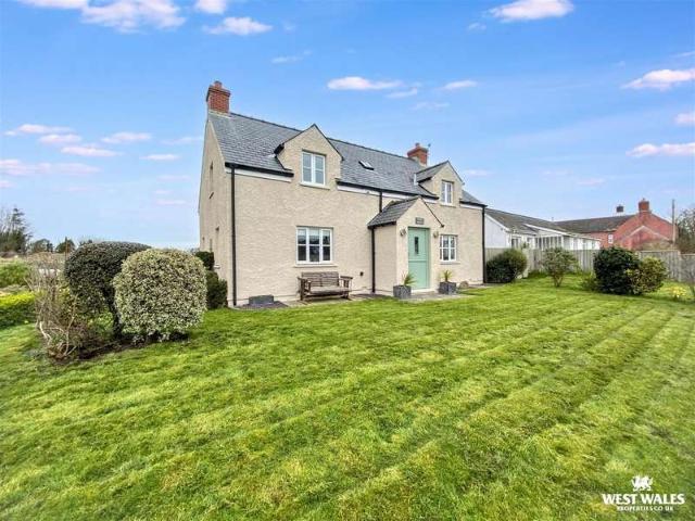 Farm for sale in Lawrenny, Wales