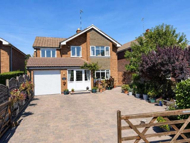 Farm for sale in Alderminster, Warwickshire